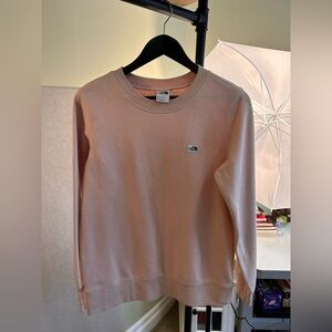 The North Face Women’s Crewneck Sweater - color Blush Size SP